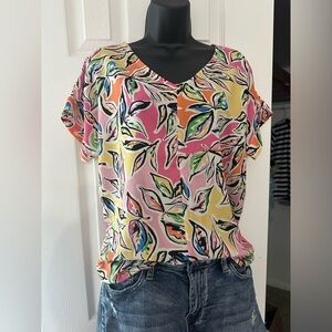Pretty Heimish USA airflow top size small